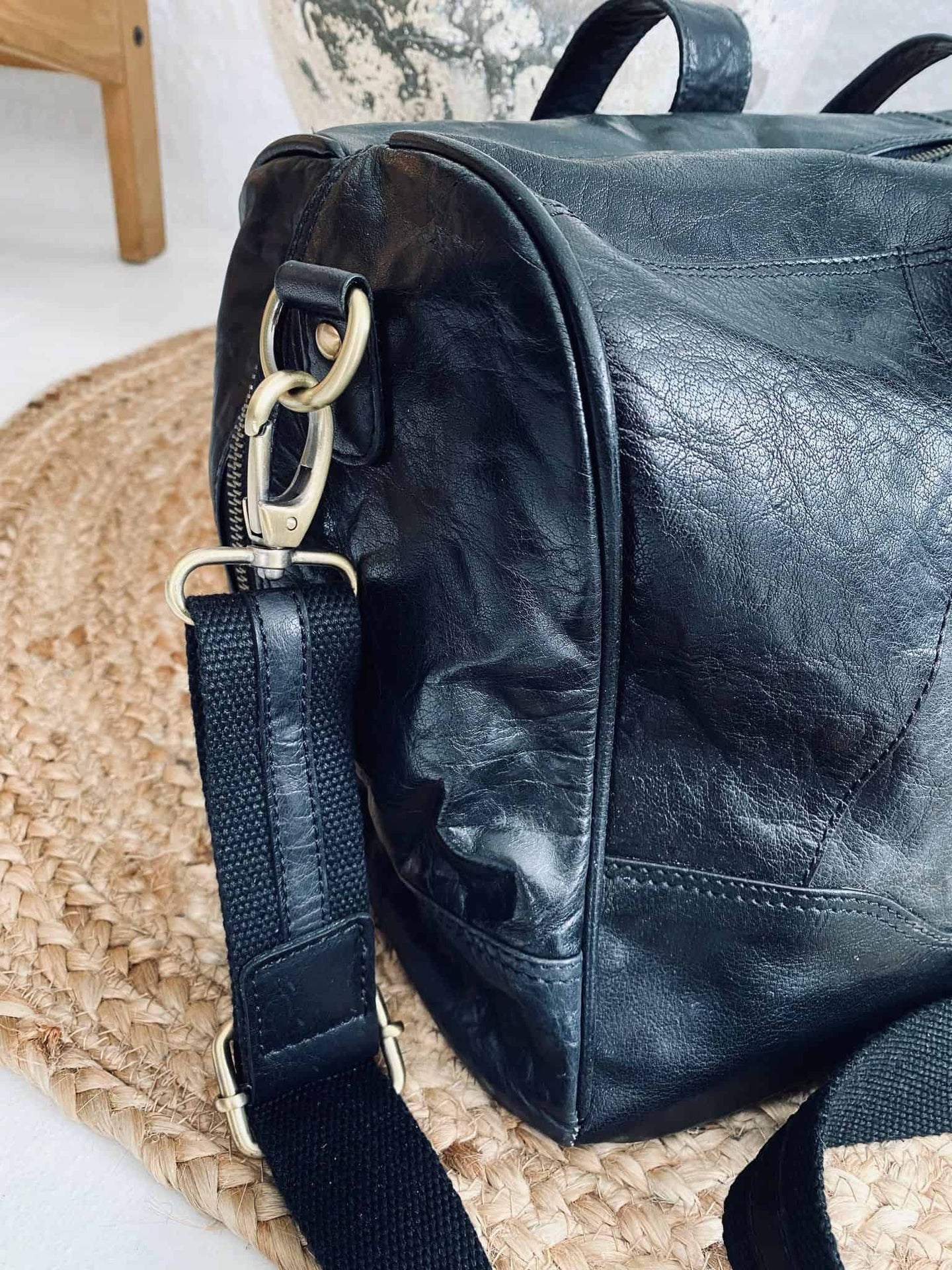 Weekendtaske Holdall sort skind - VIAMAJA.DK