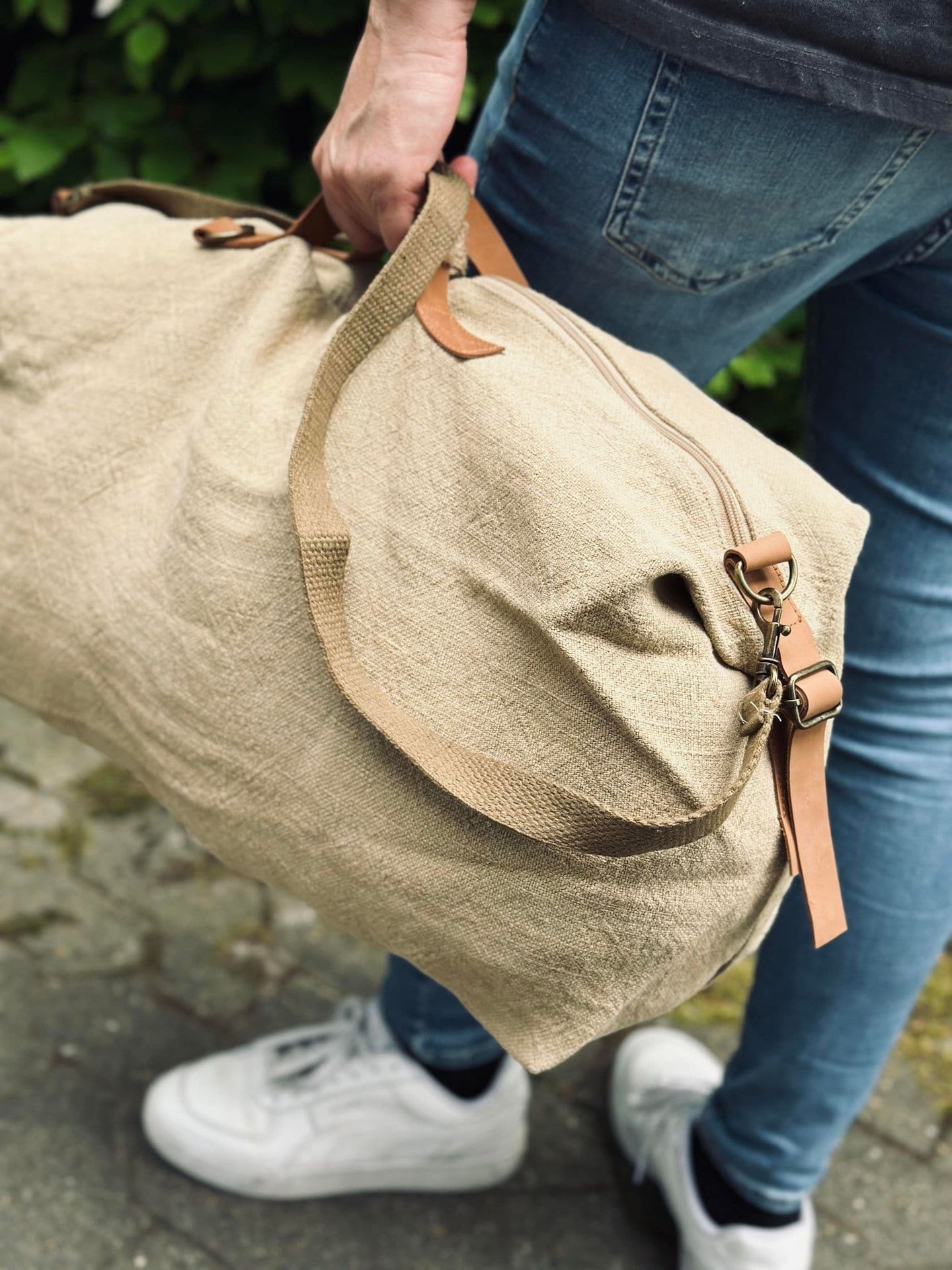 Weekendtaske - WASHED JUTE BEIGE - VIAMAJA.DK