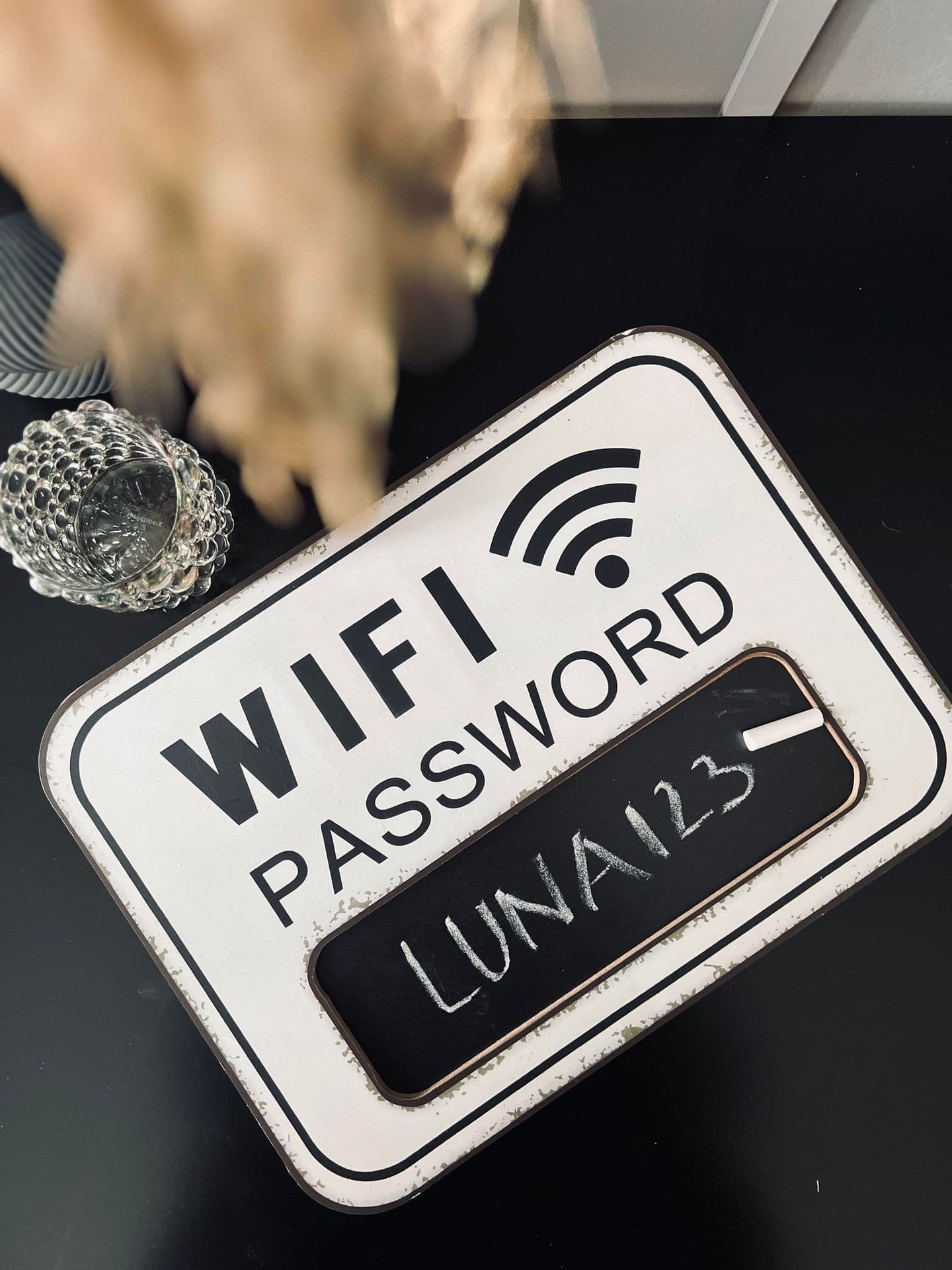 WIFI Skilt med kridt - Hvid - VIAMAJA.DK