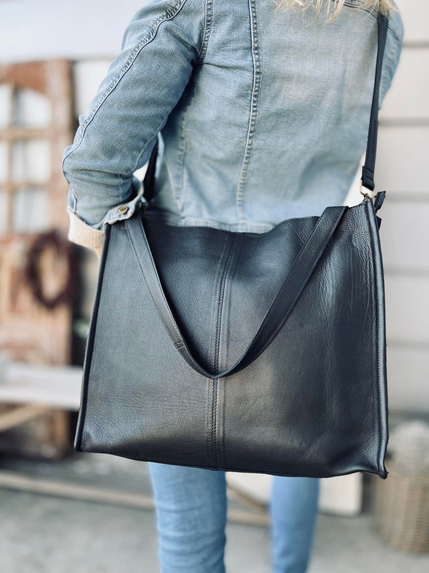 Work / Shopper - Lisa Black - VIAMAJA.DK