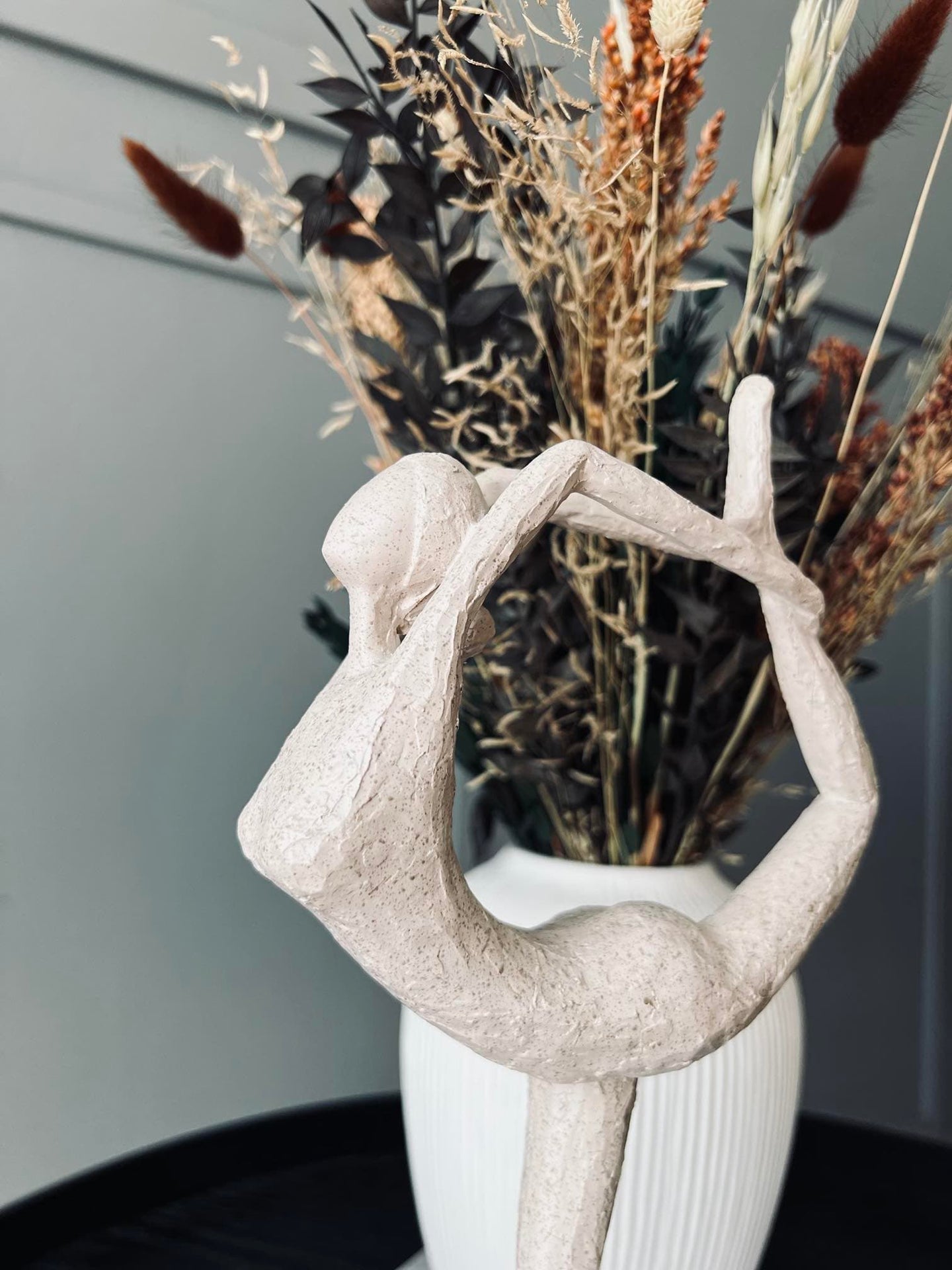 YOGA - White Lady No.1 - VIAMAJA.DK