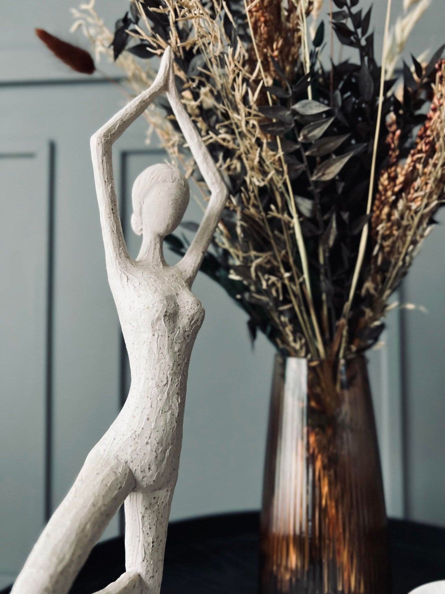 YOGA - White Lady No.2 - VIAMAJA.DK